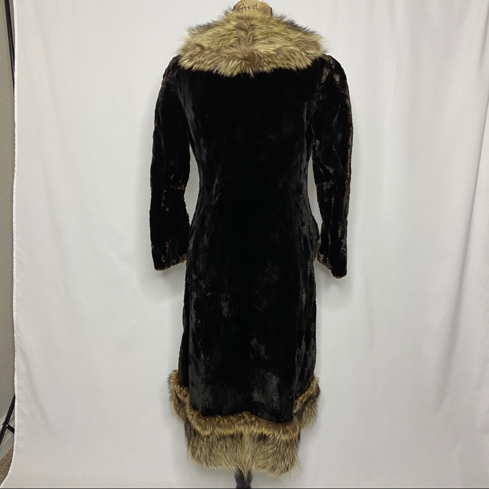 Vintage Double Breasted Victorian Brown Fur Coat - Picture 8 of 11